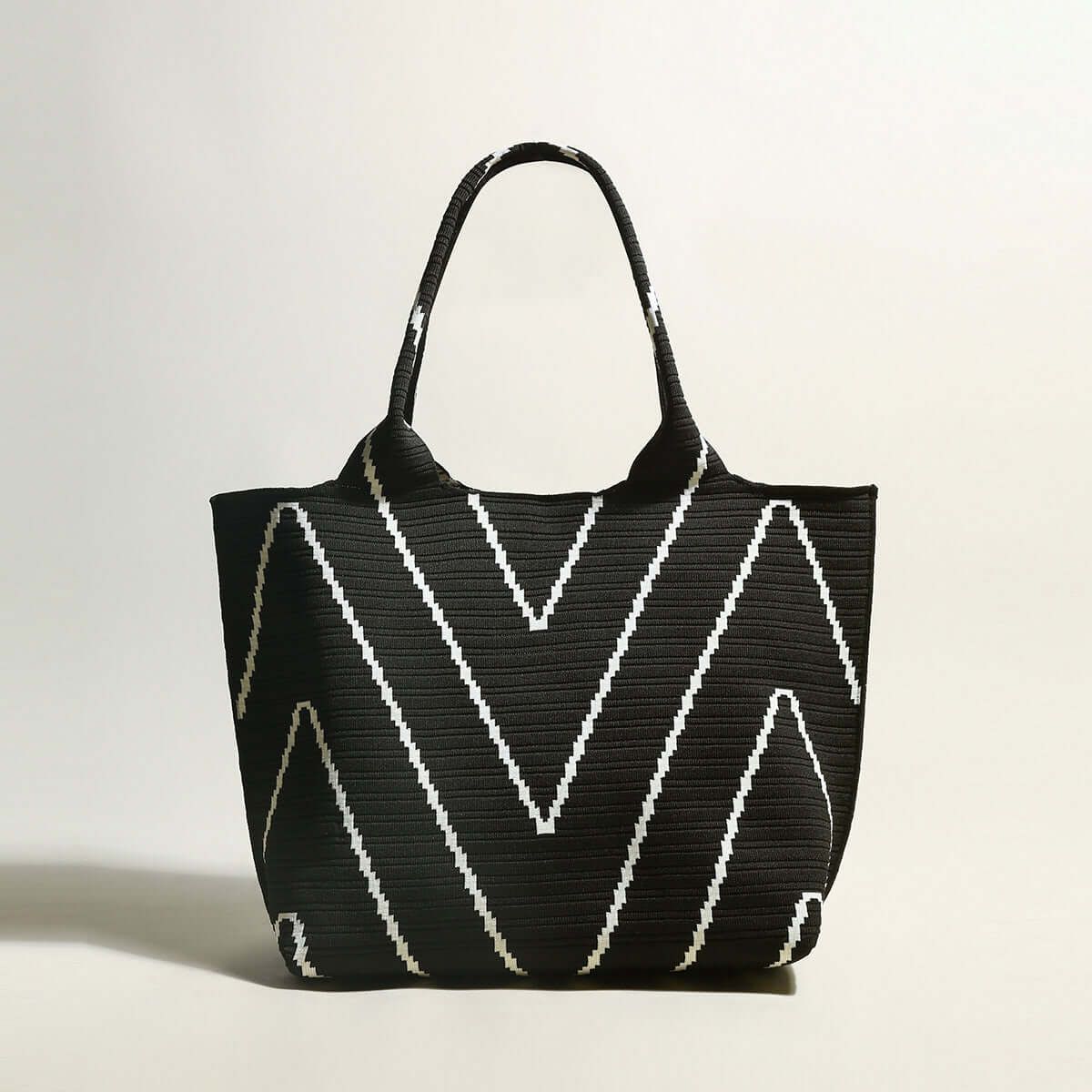 sac fourre-tout en toile noire Retro Chevron