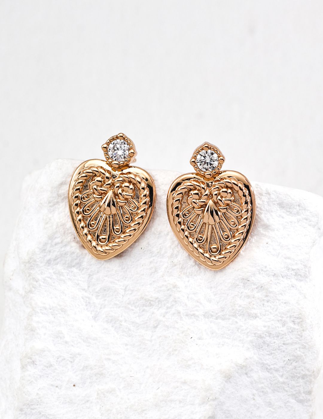 Amour Spark Earrings