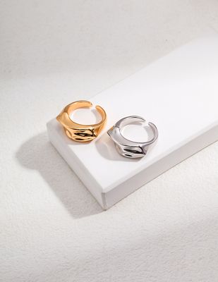 Silken Flow Bold Ring