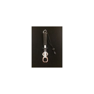 Fish Grip Tool and Scale