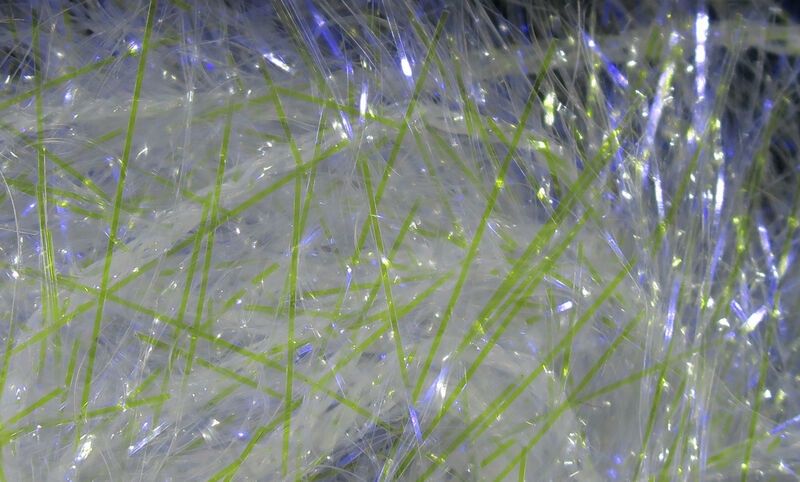 Hareline UV Polar Chenille, Colour: UV Pearl