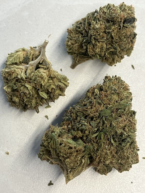 Flower- Berry White