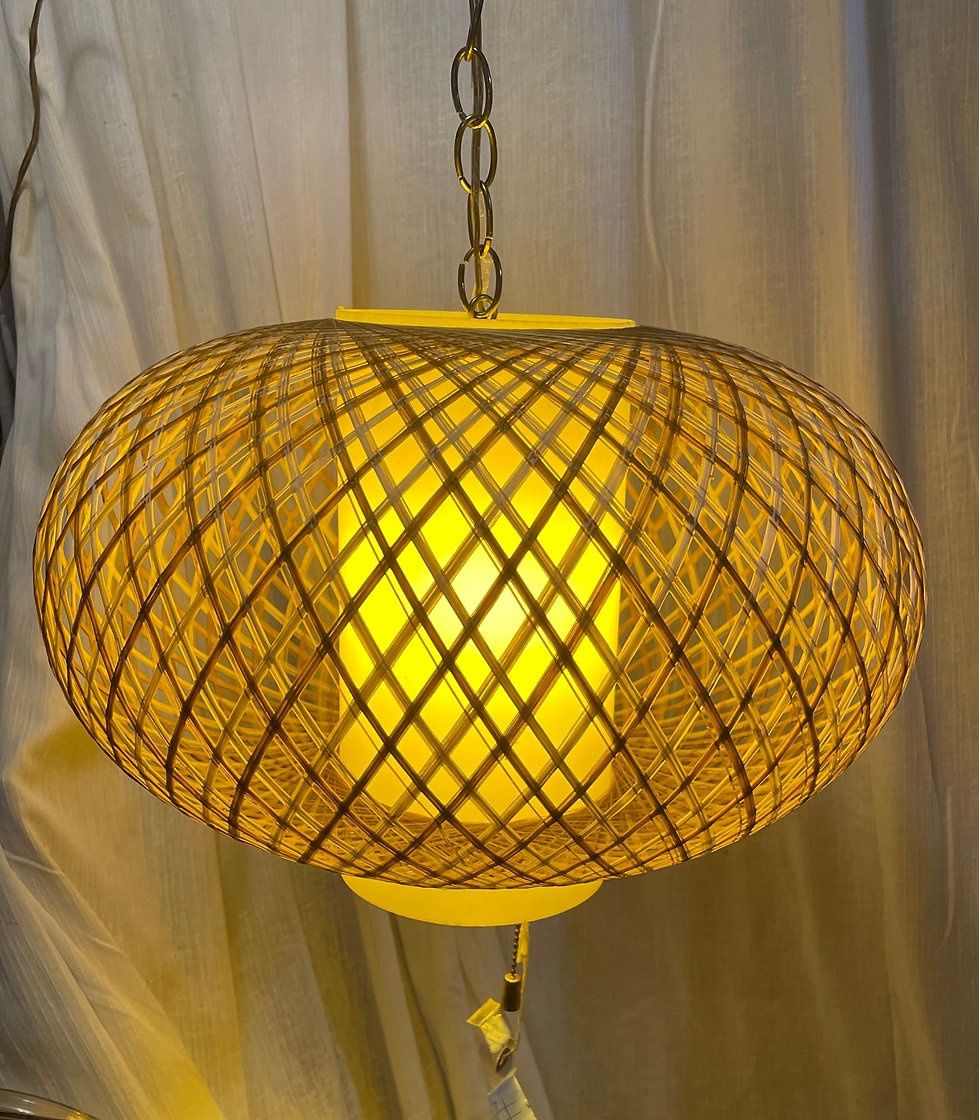 Vintage Spaghetti Fiberglass Swag Lamp