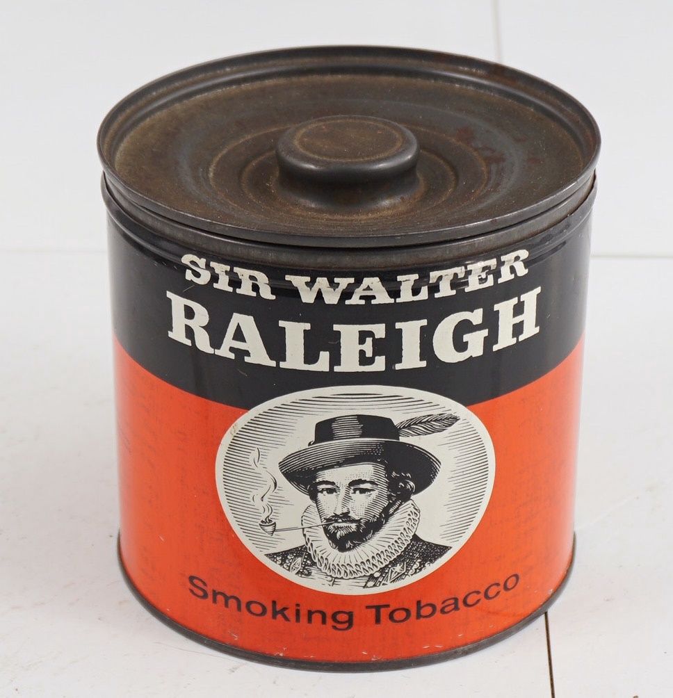 Sir Walter Raleigh Smoking Tobacco Tin