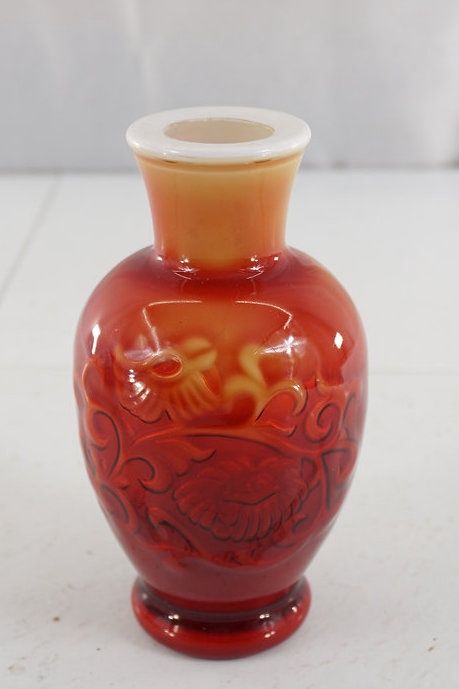 Vintage Art Glass Flower Vase Red