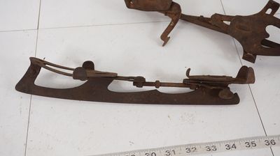 Vintage Cast Iron Clip-on Ice Skates