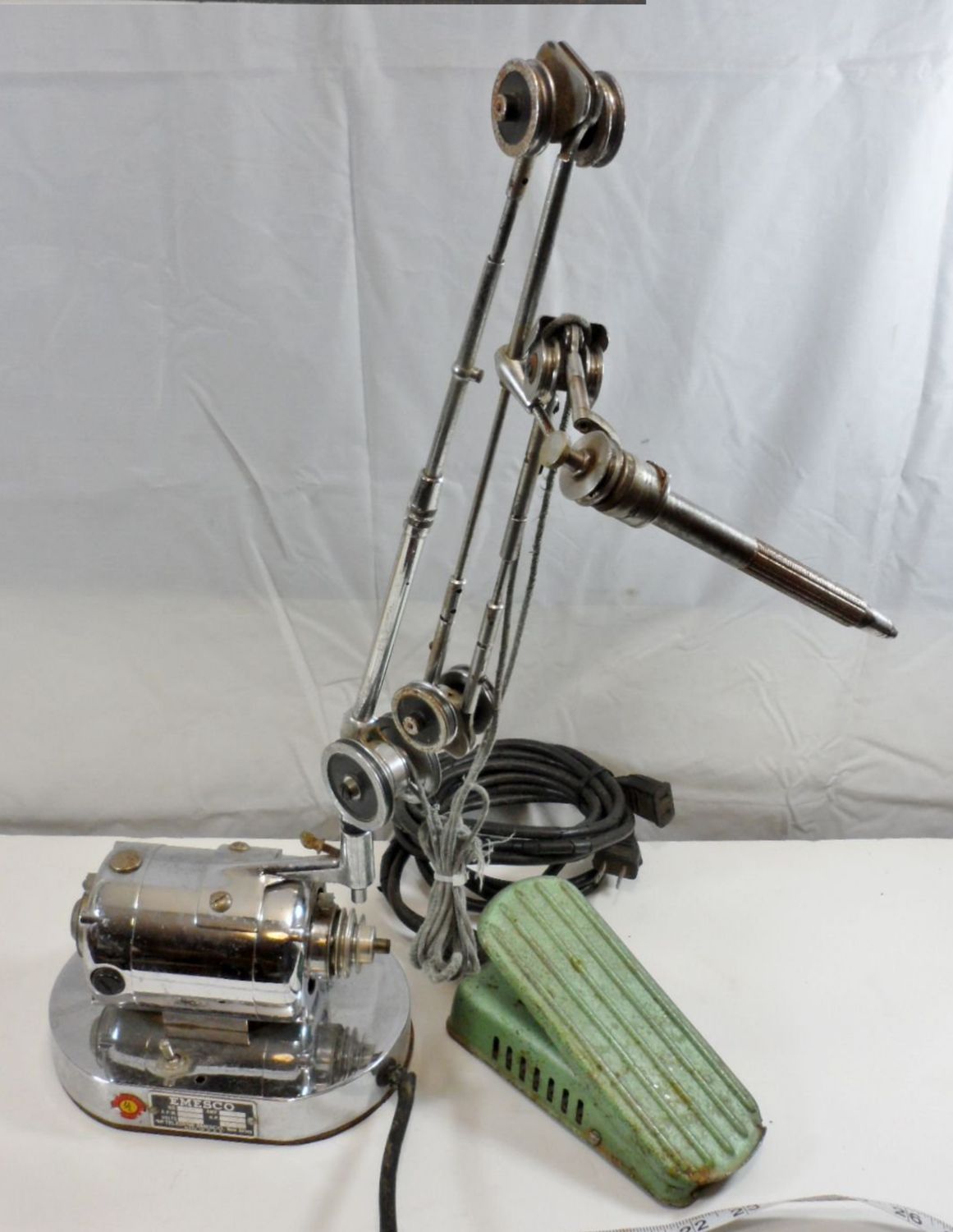 1950's EMESCO 905N Dental Drill