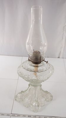 Vintage Princess Feather Oil Lamp