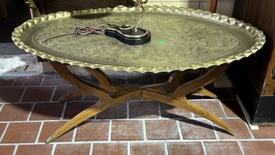 Mid-Century Moroccan-Style Oval Brass Tray Coffee Spider-Leg Table  41" x 27" x 17"