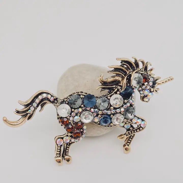 Broche
