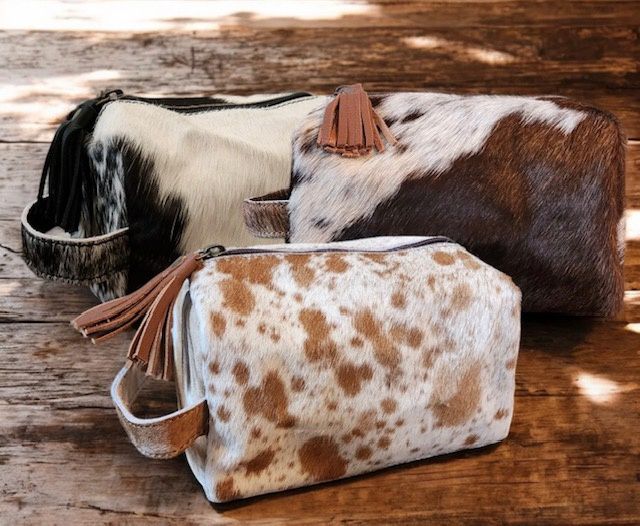 Cowhide toiletry bag, Color: Tan Cowhide (color pattern varies)