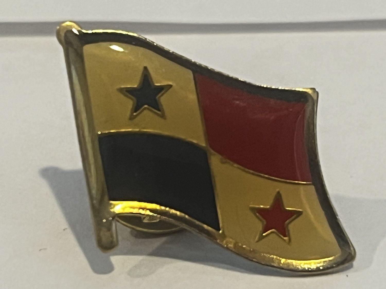 Panama Pin