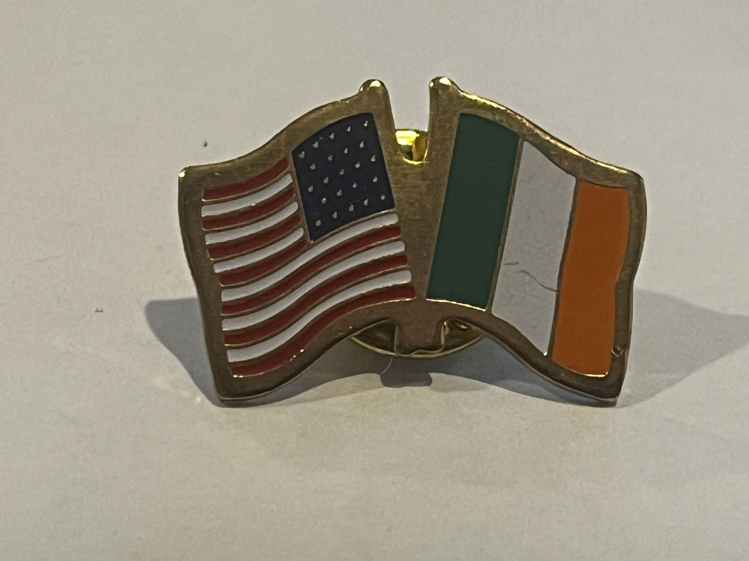 Ireland / United States Pin