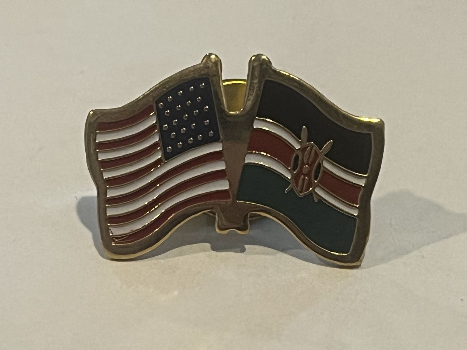 Kenya / United States Pin