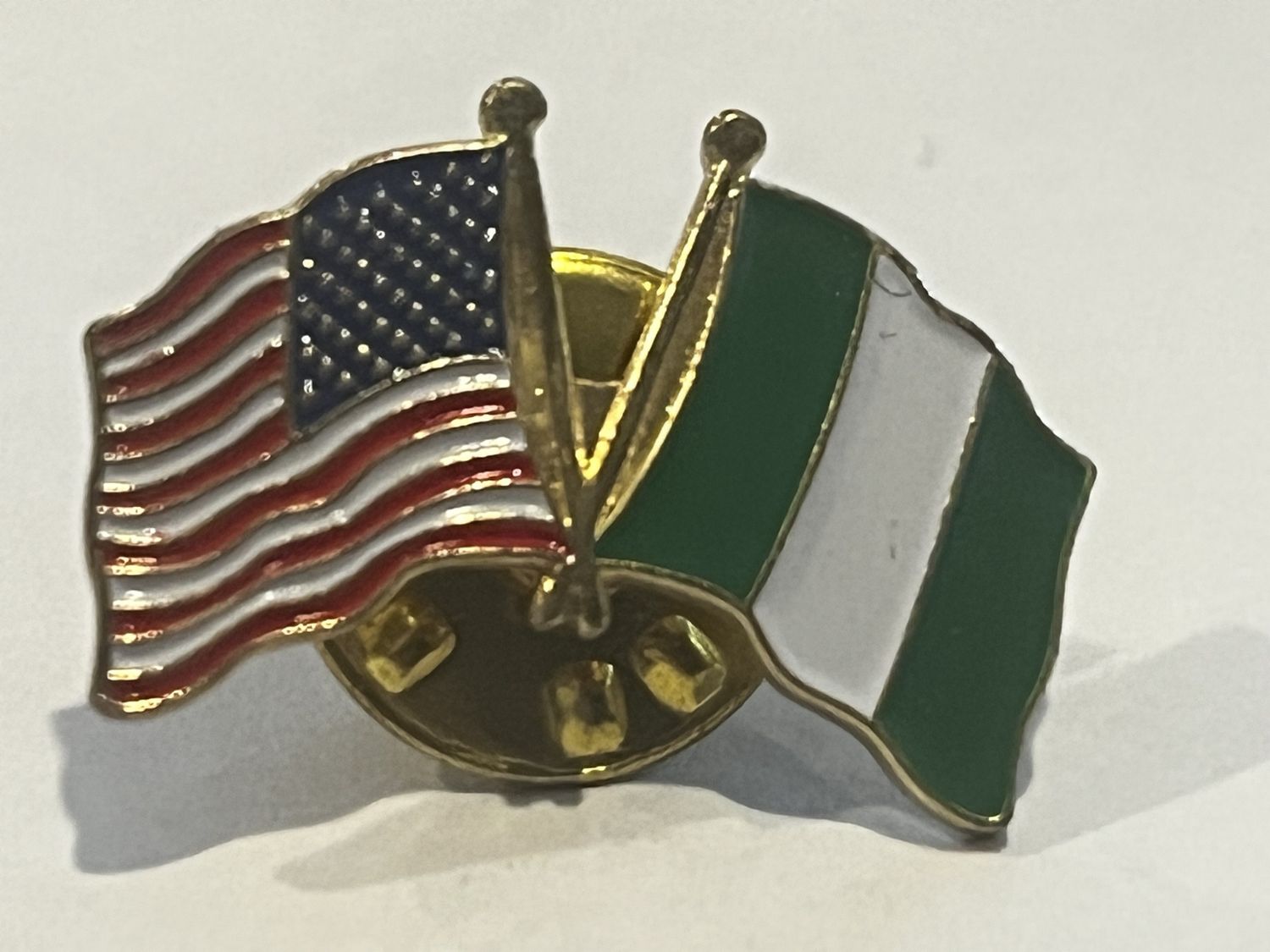 Nigeria / United States Pin