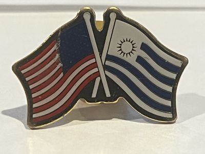 Uruguay / United States Pin