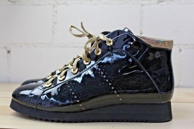 Halbstiefel Vabeene schwarz lack/ gold glitzer Gr.38 Top Zustand Halbstiefel Vabeene schwarz lack/ gold glitzer Gr.38 Top Zustand