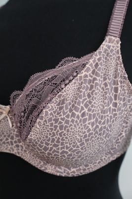 Sassa BH 70D Lila Rosa | NEU mit Etikett | Bügel-BH verstellbare Träger