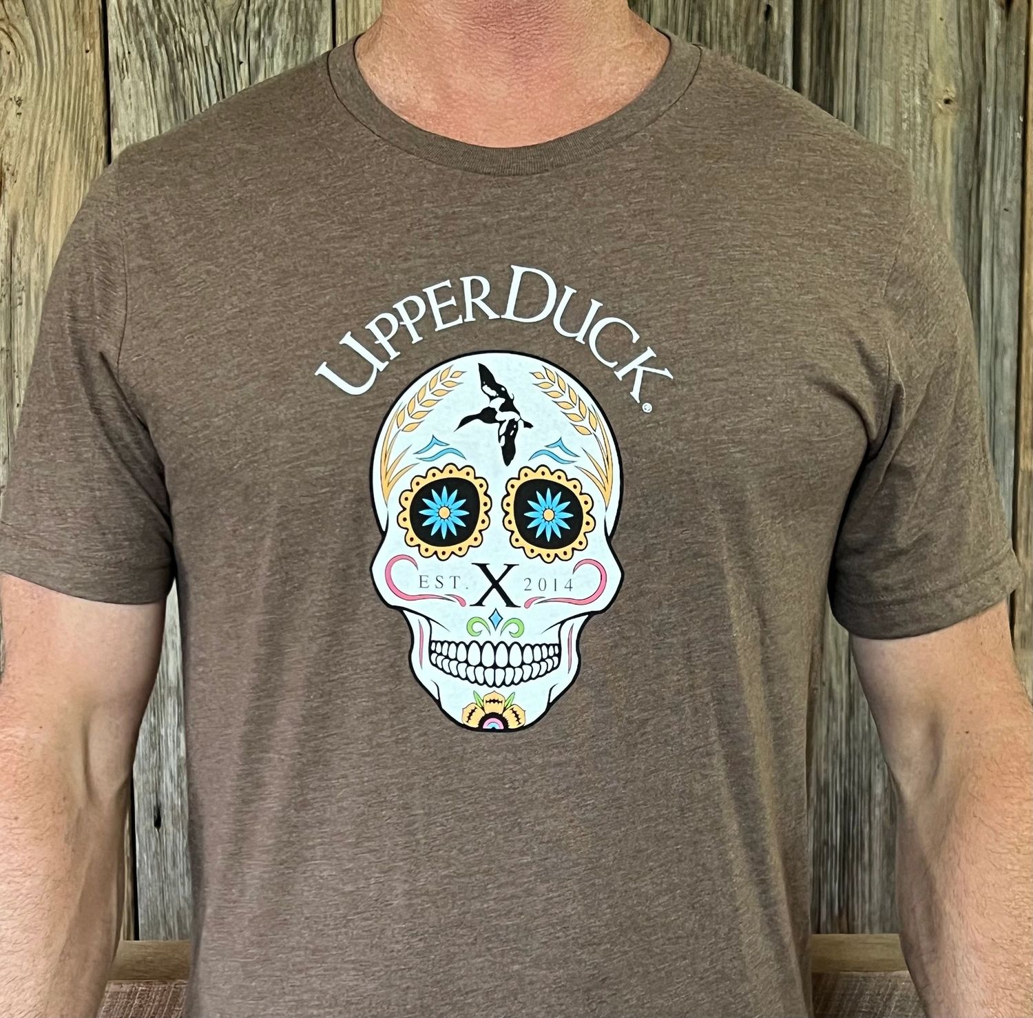 UPPERDUCK 10 Year SUGAR SKULL Performance SHORT SLEEVE T-Shirt MUDDY MISSISSIPPI®