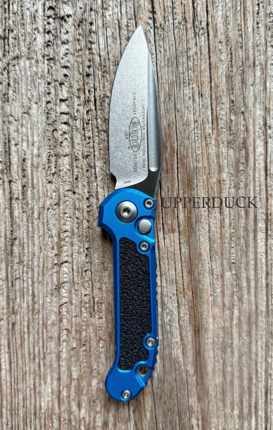 Microtech L.U.D.T. GEN III Auto Folder Stonewash Standard Edge Blue Handle 3M Grips 1135-10BL