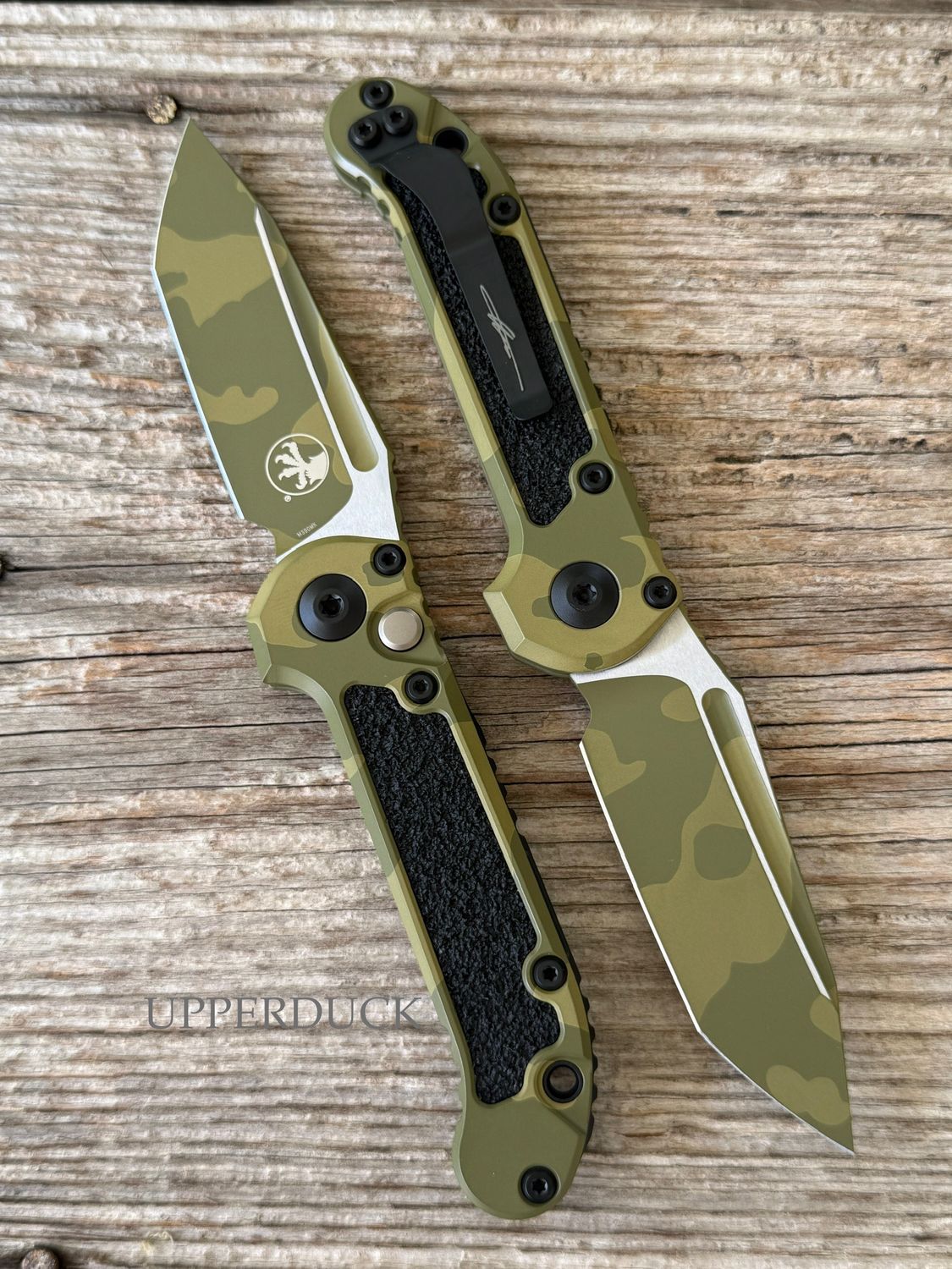 Microtech L.U.D.T. GEN III Auto Folder – Signature Series Bazooka Camo Cerakote Blade &amp; Handle with 3M Grips (1135-1BOCS-Z4)