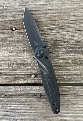 Microtech SOCOM Bravo Signature Series Manual Folder – DLC Tanto Blade, Titanium &amp; Carbon Fiber Handle (261-1DLCTCFTI)