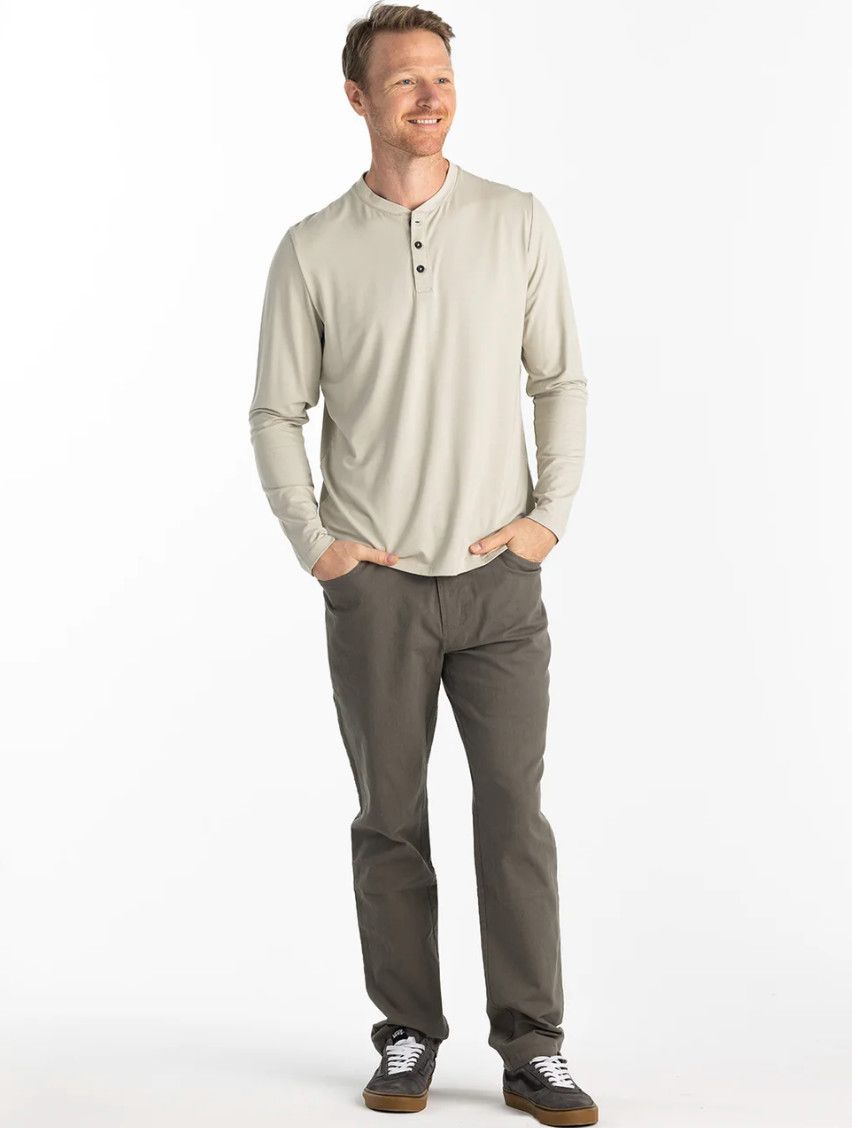 Men&#39;s Bamboo Flex Long Sleeve Henley Sandstone