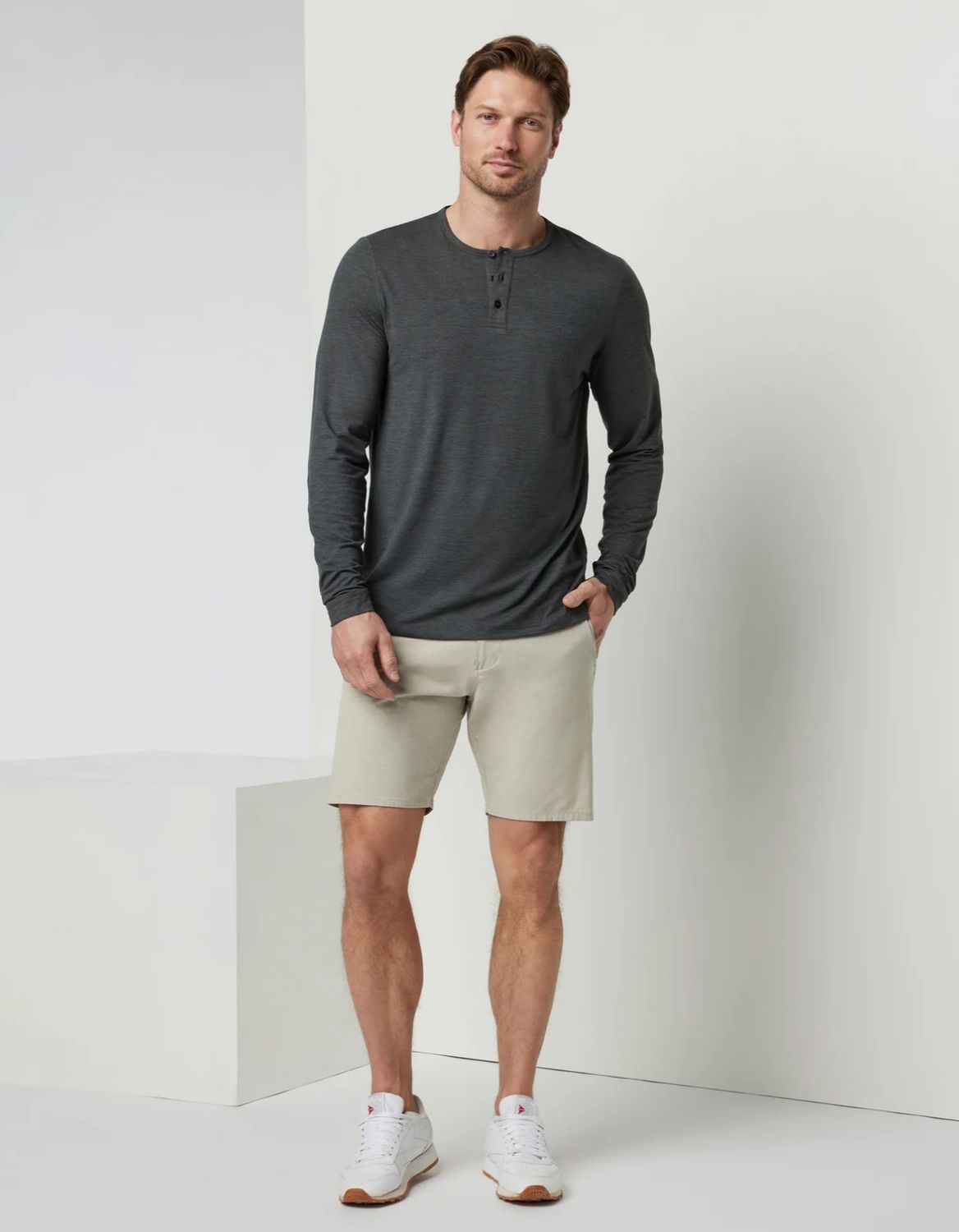 Aim Shorts Khaki