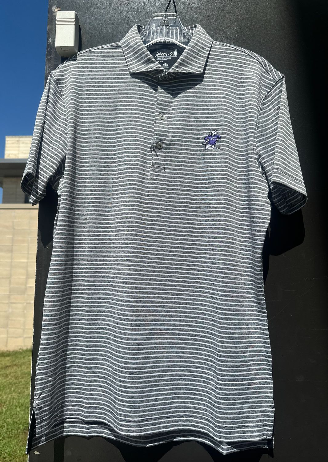 Clipperr Horned Frog Black