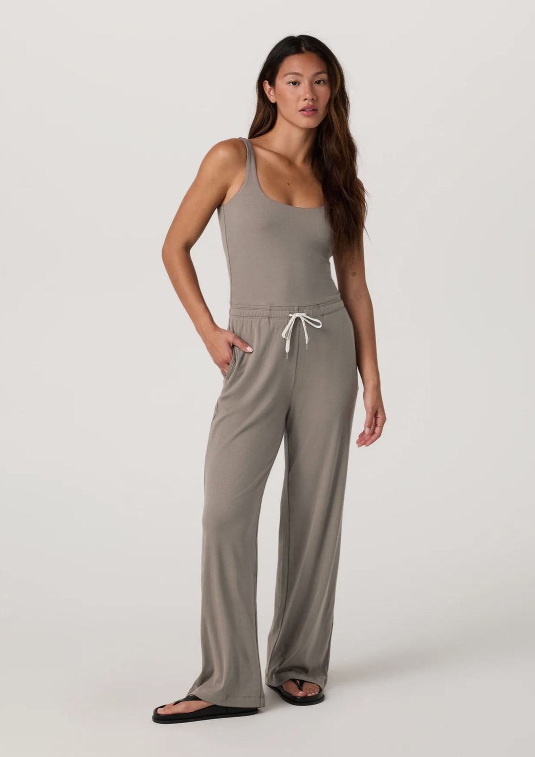 Pose Scoop Jumpsuit Smokey Taupe