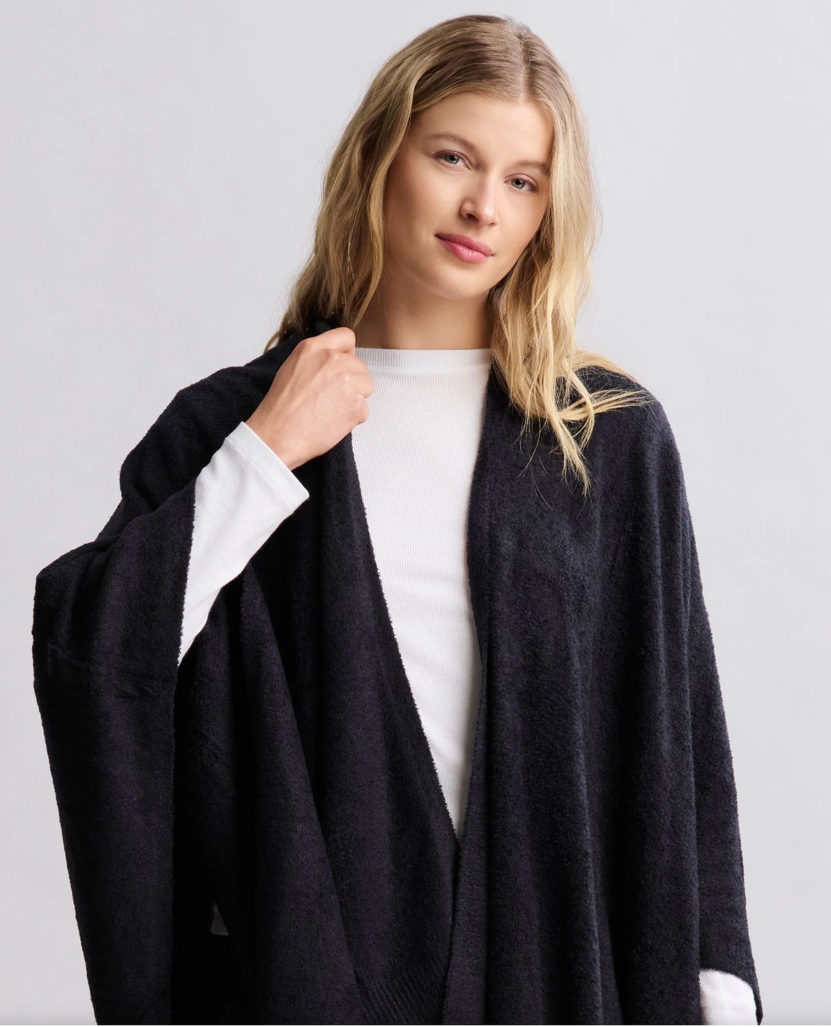 CozyChic Lite Weekend Wrap Black