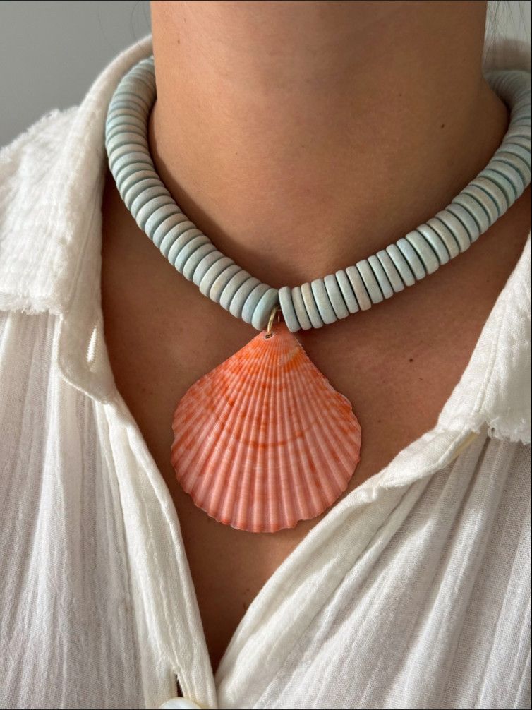 Shoreline Shell Necklace, Size: OS