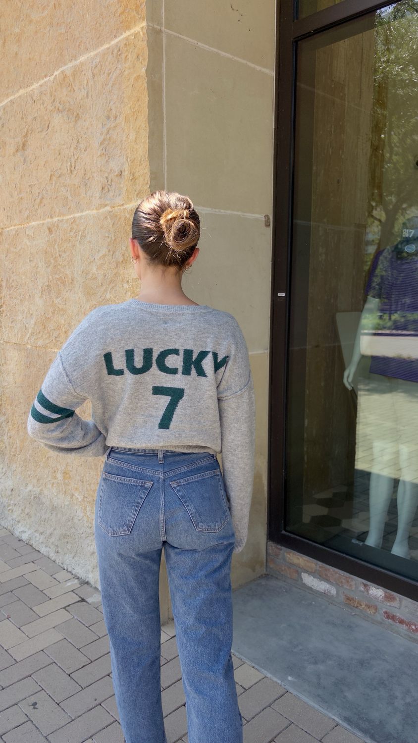 Lucky 7 V-Neck Sweater Heather Grey