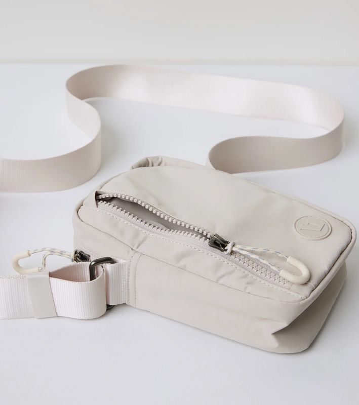 All Around Crossbody Ecru