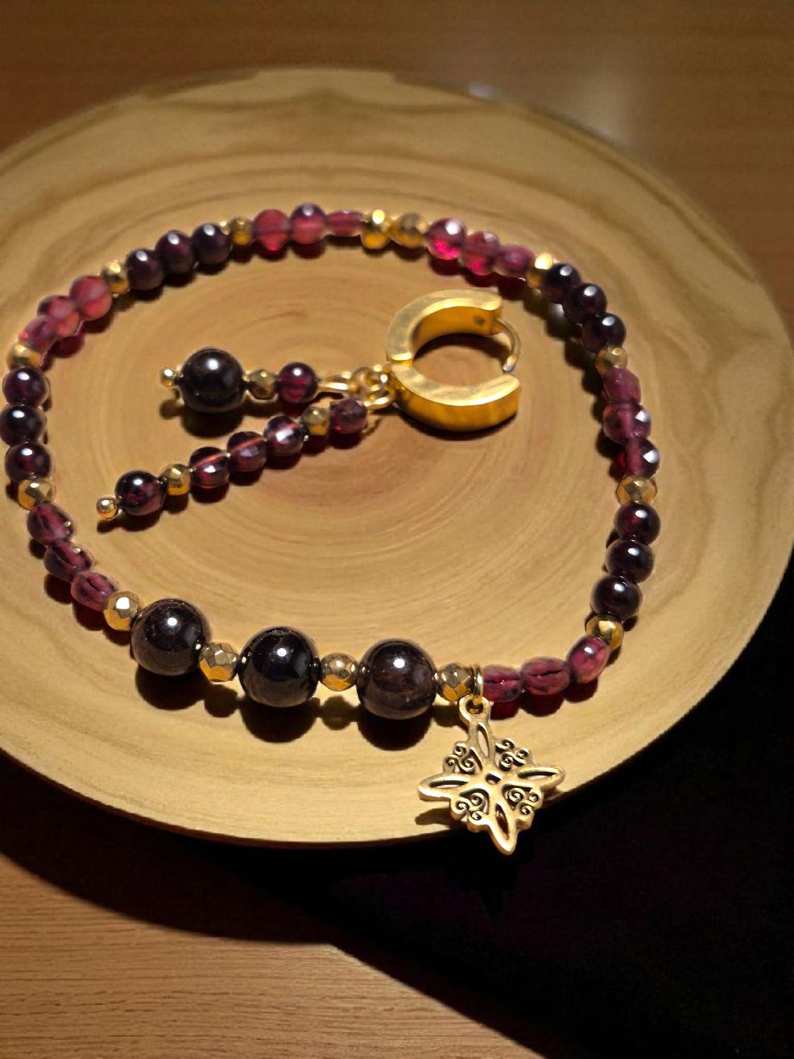 Bransoletka z granatami