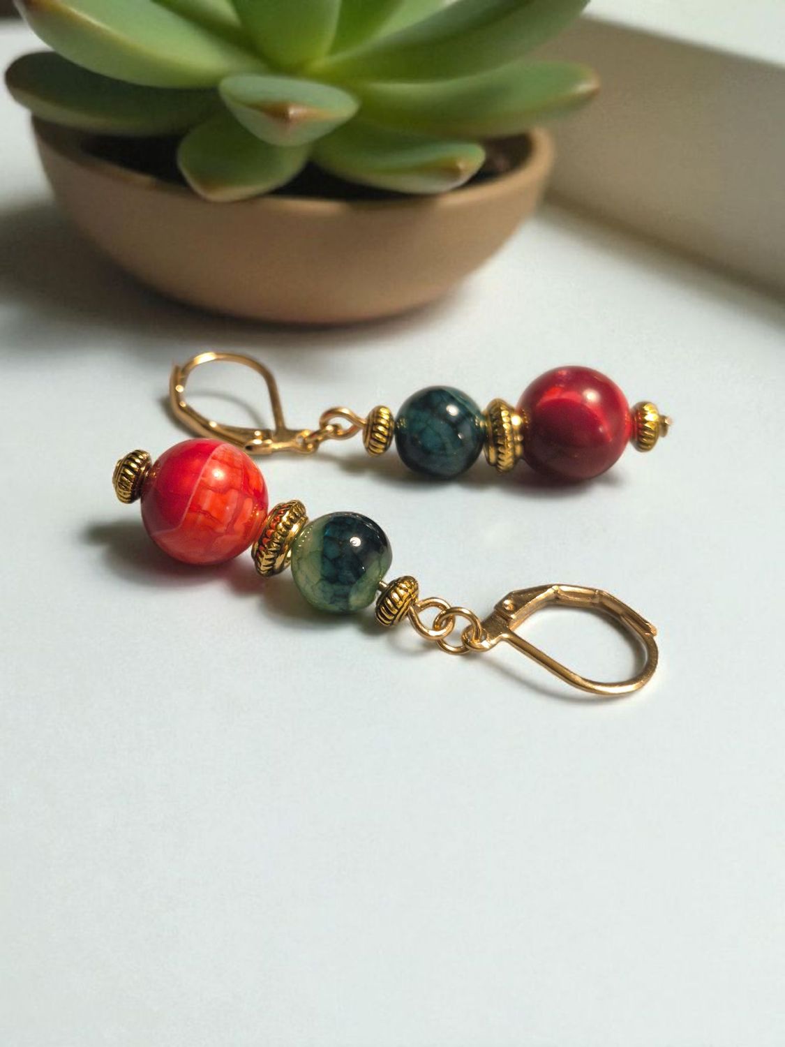 Kolczyki z czerwonym i zielonym agatem