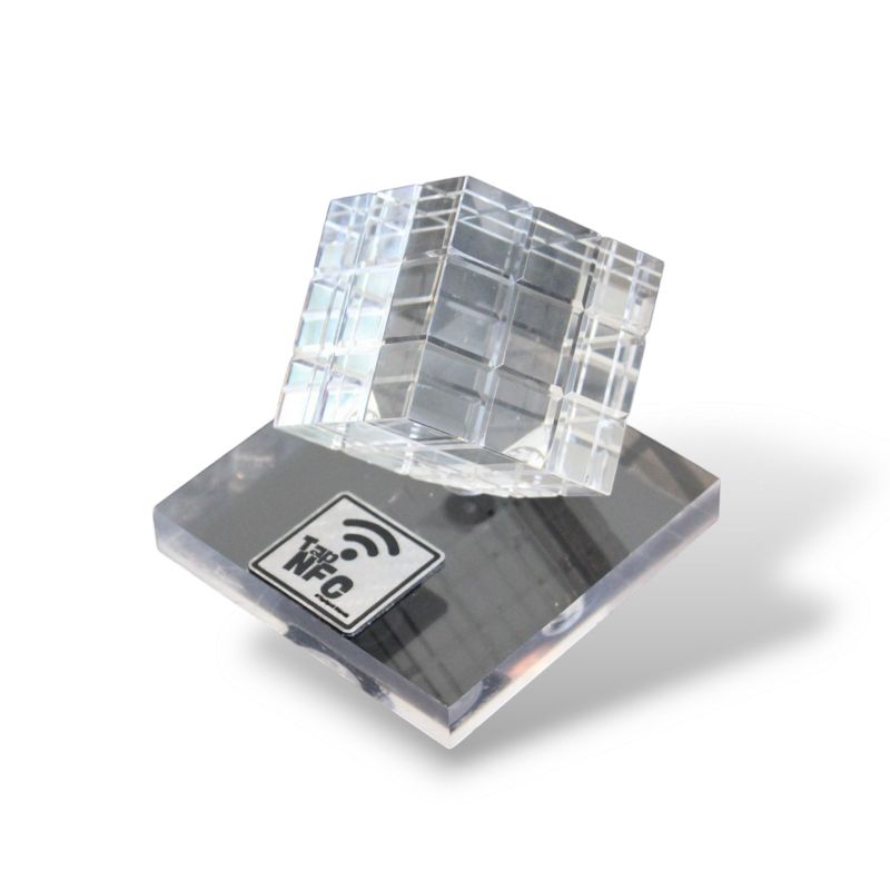 The Prism | Rotating Crystal NFC Display by TapSpot – A Luxe QR Experience for Modern Brands