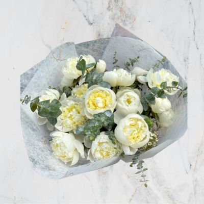 Love In White Peonies