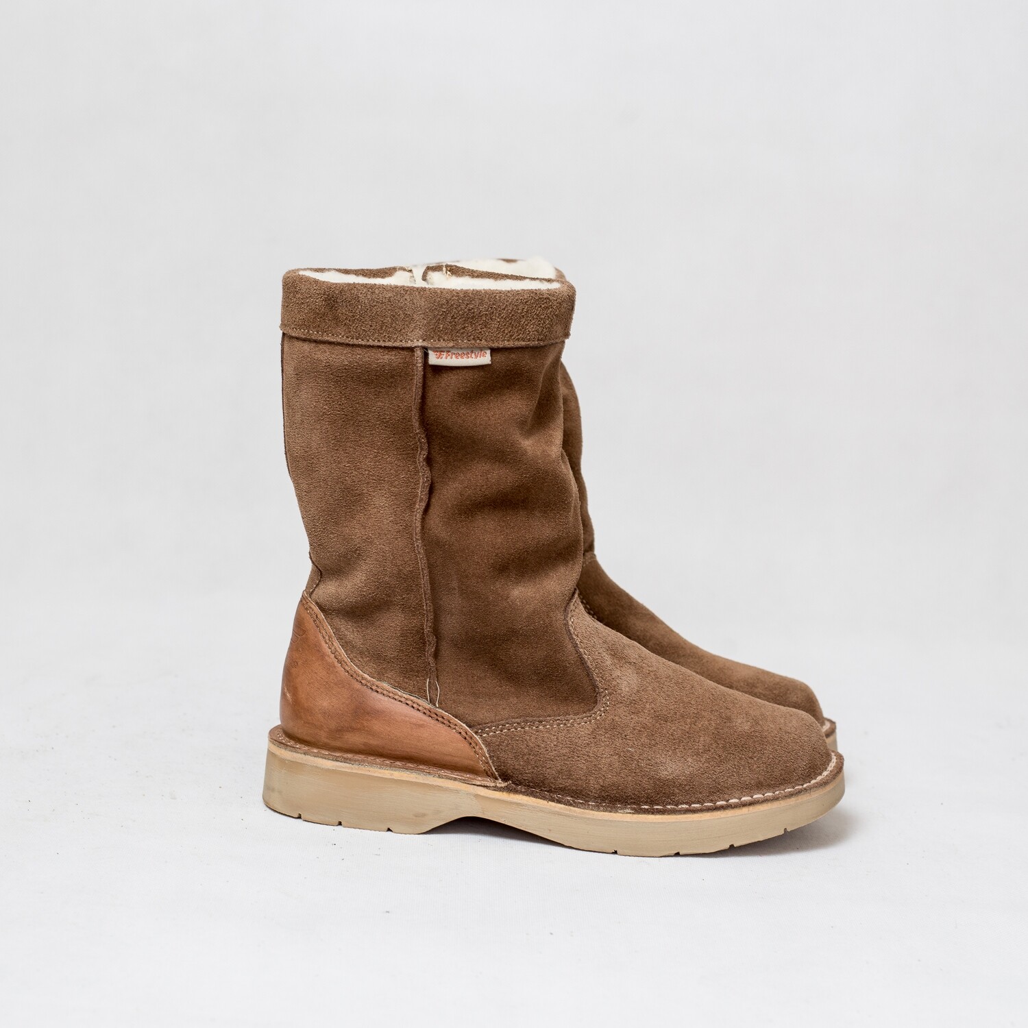 Polar Surfer Mns