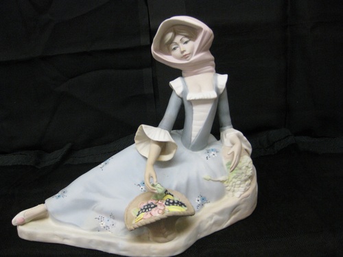 Bisque Lady With Flower Basket