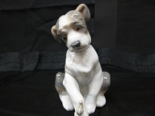 Lladro Dog #6211