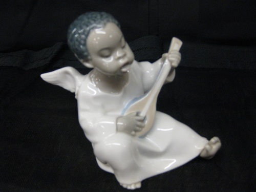 Lladro Black Angel With Mandelin