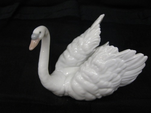 Lladro Swan