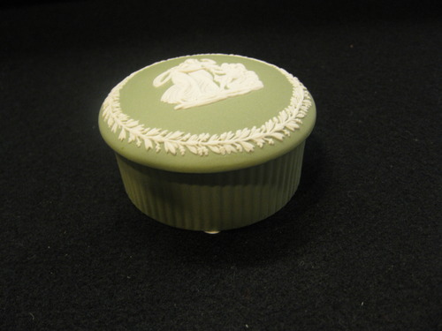 Wedgwood Green Trinket Box