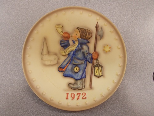 Collectible Hummel Plate