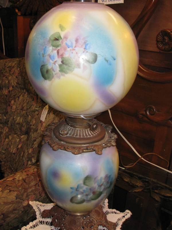 Hurricane lamp