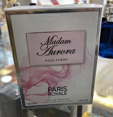 MADAM AURORA PARISROYALE