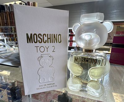 MOSCHINO TOY 2