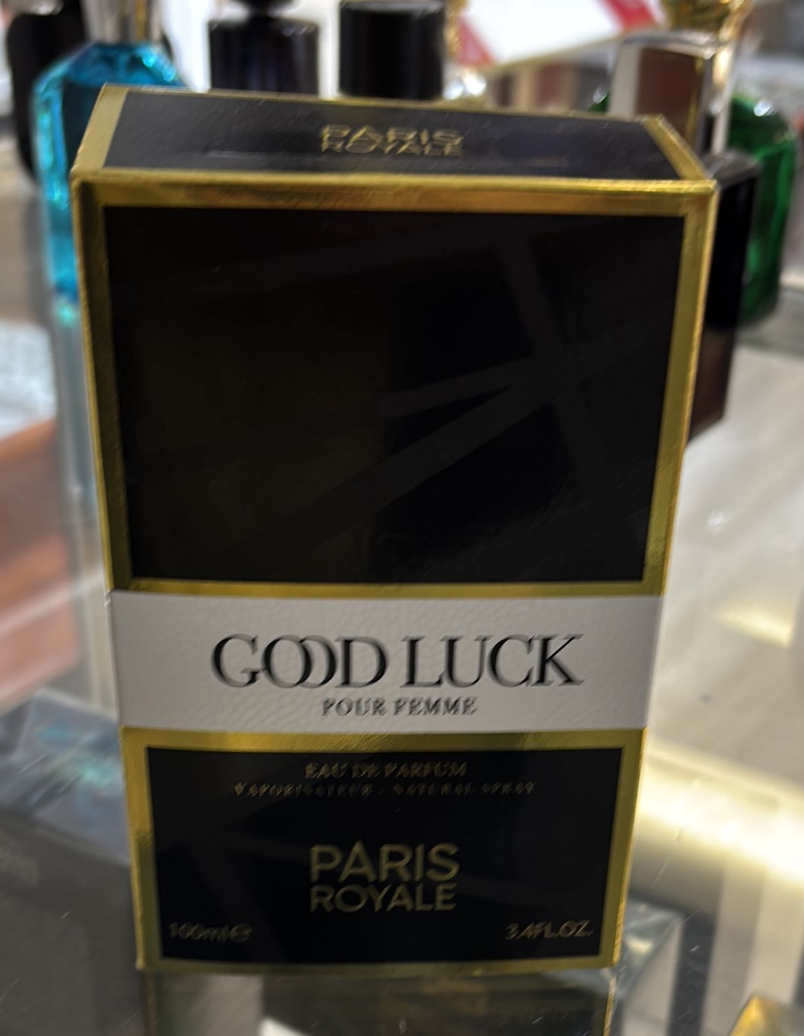 GOOD LUCK PARISROYALE