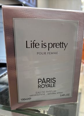 LIFE IS PRETTY PARIS ROYALE